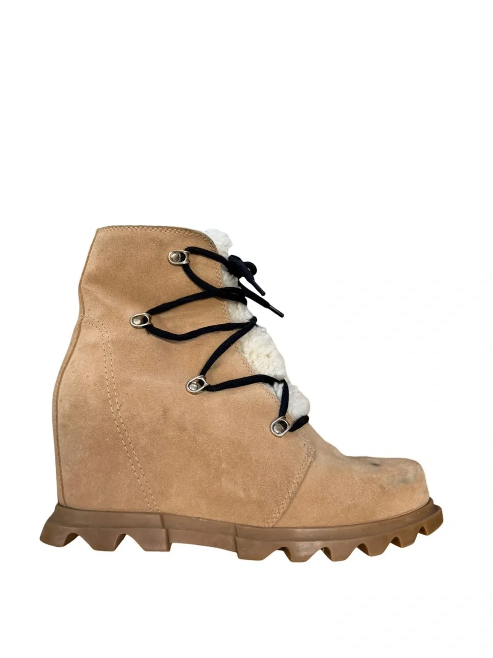 Sorel Joan of Arctic Wedge III Lace Cozy boots Size 8.5